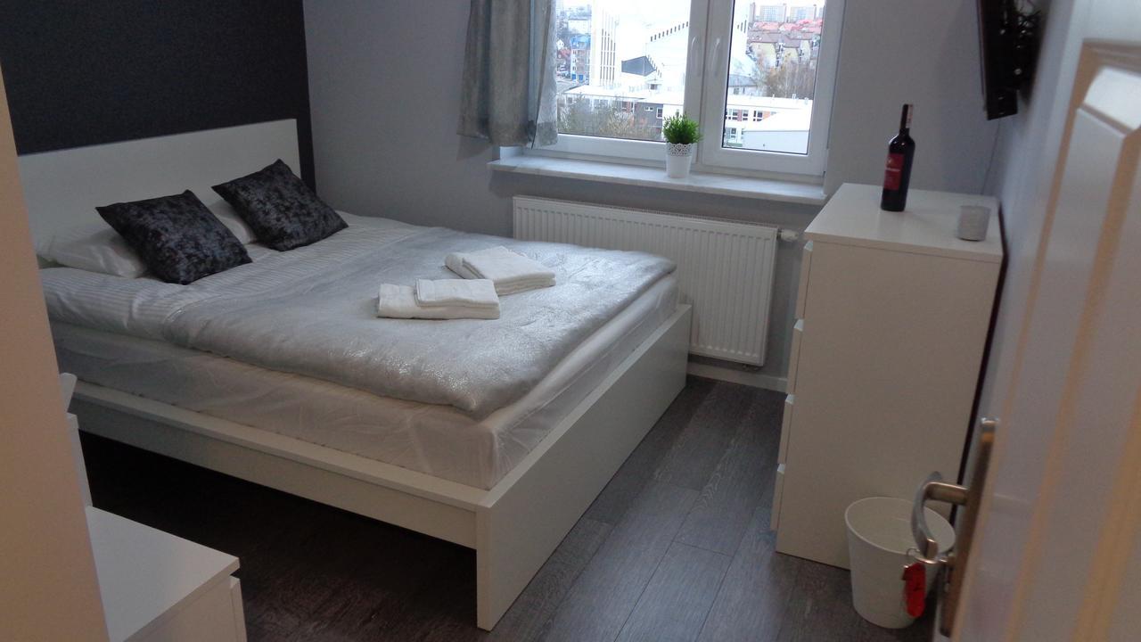 Pokoje Zachodnia 2F Apartman Białystok Kültér fotó