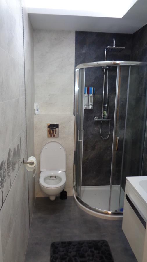 Pokoje Zachodnia 2F Apartman Białystok Kültér fotó